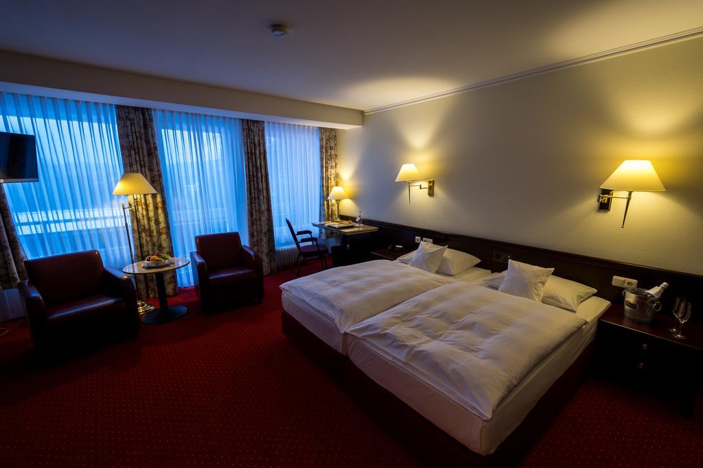 Sachsenwald Hotel ไรน์เบ็ค ภายนอก รูปภาพ