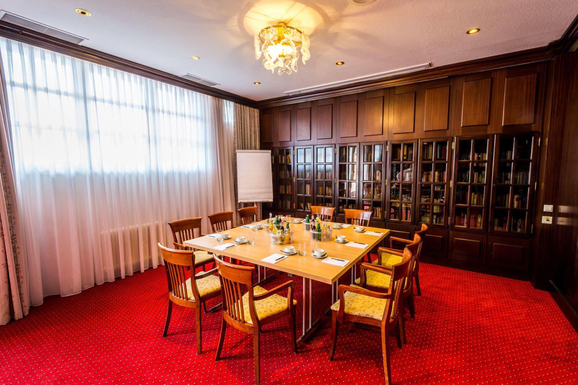 Sachsenwald Hotel ไรน์เบ็ค ภายนอก รูปภาพ